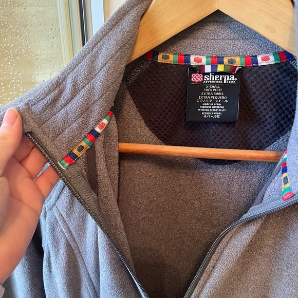 Sherpa Fleece Jacket - Grey - Picture 7 of 9